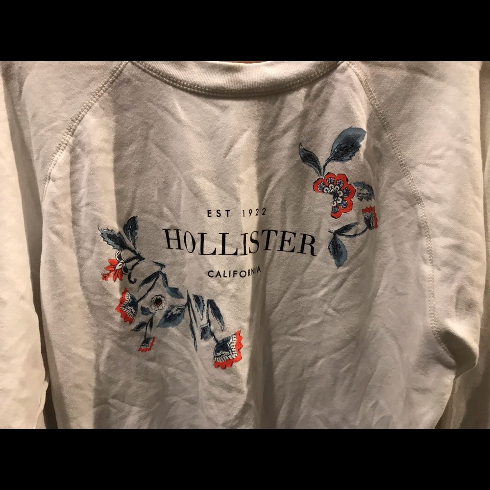 Hollister sweatshirt